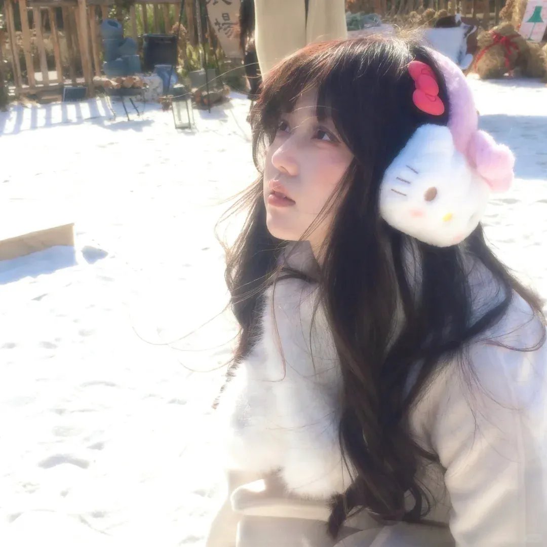 情谜郁金香 电影封面